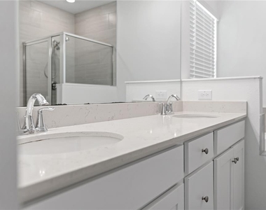 5637 Sw 93rd Street - Photo Thumbnail 30