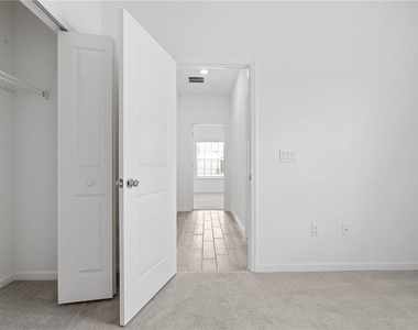 5637 Sw 93rd Street - Photo Thumbnail 28
