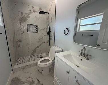 131 W Atwater Avenue - Photo Thumbnail 7