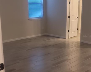 6558 Rover Way - Photo Thumbnail 10