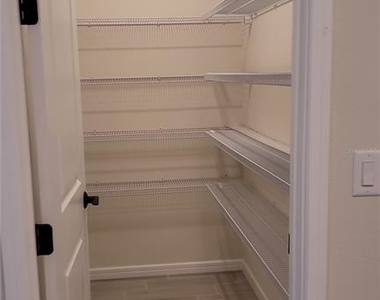 6558 Rover Way - Photo Thumbnail 18