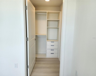 5579 Millenia Park Blvd - Photo Thumbnail 10