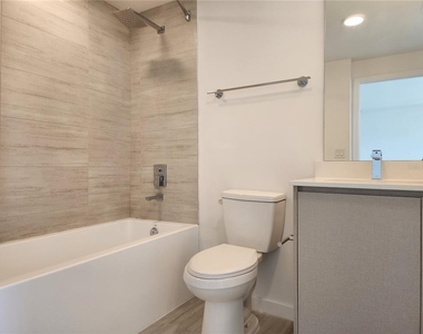 5579 Millenia Park Blvd - Photo Thumbnail 7
