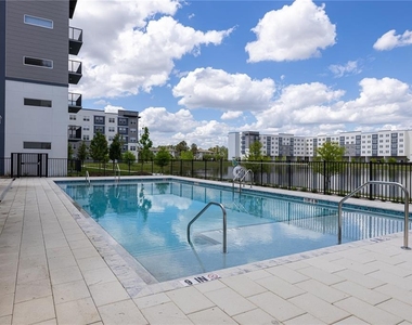 5579 Millenia Park Blvd - Photo Thumbnail 15