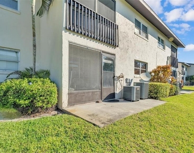 900 Avenue Z Se - Photo Thumbnail 23