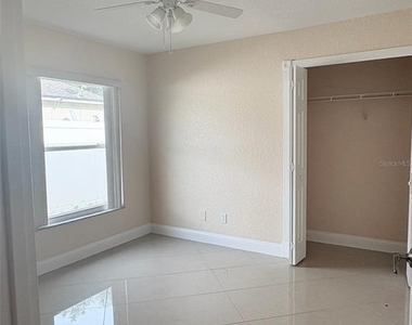 1601 Silhouette Drive - Photo Thumbnail 18