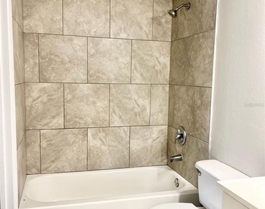 6065 Village Circle - Photo Thumbnail 14