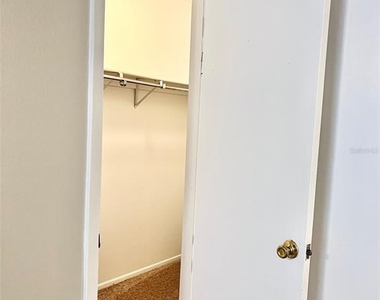 6065 Village Circle - Photo Thumbnail 12
