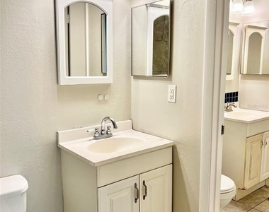 6065 Village Circle - Photo Thumbnail 13