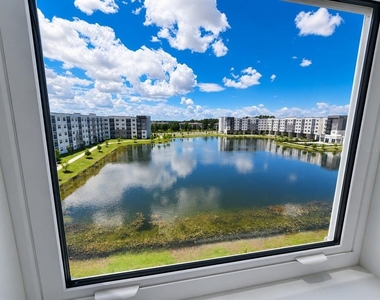 5579 Millenia Park Blvd - Photo Thumbnail 8