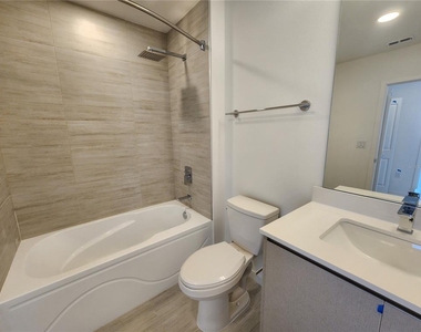 5579 Millenia Park Blvd - Photo Thumbnail 16