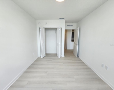 5579 Millenia Park Blvd - Photo Thumbnail 15