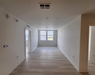 5579 Millenia Park Blvd - Photo Thumbnail 18