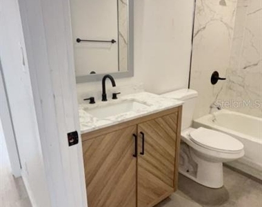 2955 Se 53rd Court - Photo Thumbnail 5