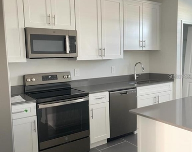 7605 Danube Road - Photo Thumbnail 4