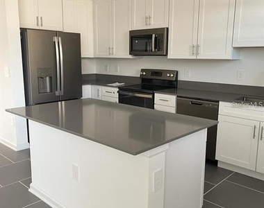 7605 Danube Road - Photo Thumbnail 5
