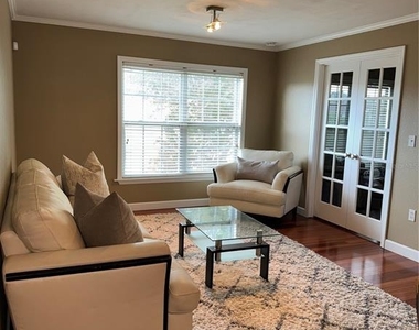 2053 Dixie Belle Drive - Photo Thumbnail 3