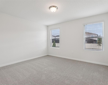 16350 Bird Of Paradise Avenue - Photo Thumbnail 14