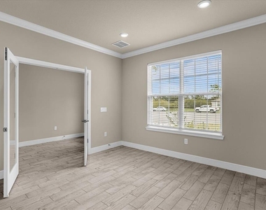 17315 Million Lakes Court - Photo Thumbnail 7