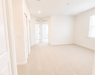 3099 Mindfullness Drive - Photo Thumbnail 8