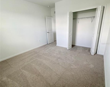 7436 Capstone Drive - Photo Thumbnail 13
