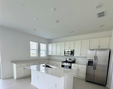 7436 Capstone Drive - Photo Thumbnail 2
