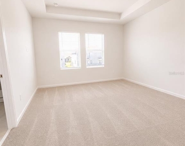 6057 Zen Way - Photo Thumbnail 10