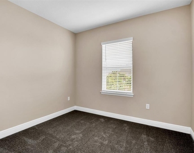 2953 Voyager Avenue - Photo Thumbnail 22