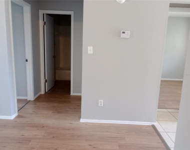 2190 Knox Mcrae Drive - Photo Thumbnail 7
