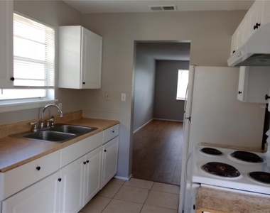2190 Knox Mcrae Drive - Photo Thumbnail 5