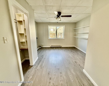 330 N Sumner Avenue - Photo Thumbnail 6