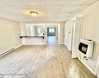 330 N Sumner Avenue - Photo Thumbnail 3