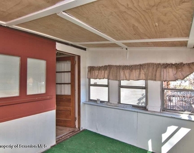 1418 Capouse (bottom Floor) Avenue - Photo Thumbnail 26