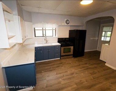 1418 Capouse (bottom Floor) Avenue - Photo Thumbnail 29