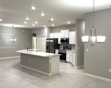 6783 Treymont Drive - Photo Thumbnail 4