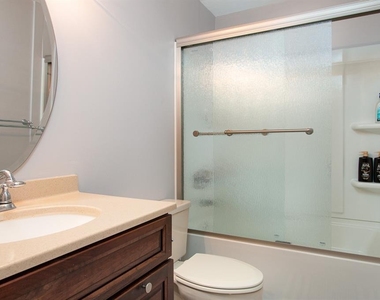 5143 Sw 92nd Court - Photo Thumbnail 10