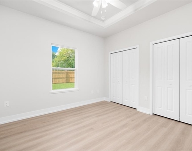 8572 Nw 39th Circle - Photo Thumbnail 9