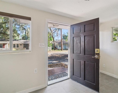 2114 Nw 7th Terrace - Photo Thumbnail 1