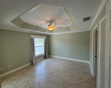 2272 Vassar Lane - Photo Thumbnail 9
