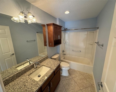 2272 Vassar Lane - Photo Thumbnail 13