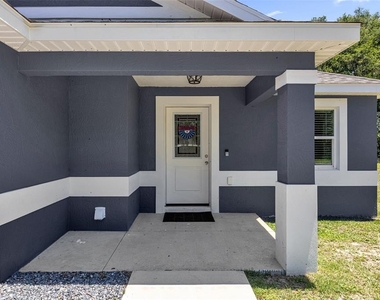 706 Stanley Avenue - Photo Thumbnail 2