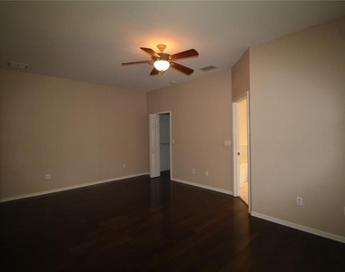 3724 Eagle Pass Street - Photo Thumbnail 14