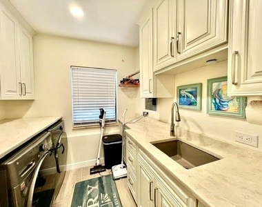 3280 Southshore Drive - Photo Thumbnail 61