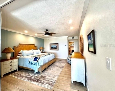 3280 Southshore Drive - Photo Thumbnail 40