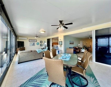 3280 Southshore Drive - Photo Thumbnail 10