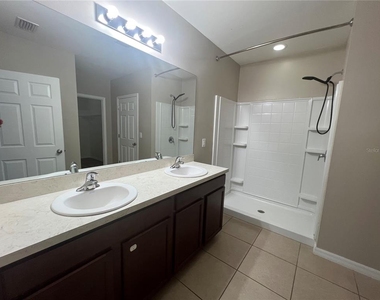 3287 Trentwood Lane - Photo Thumbnail 16