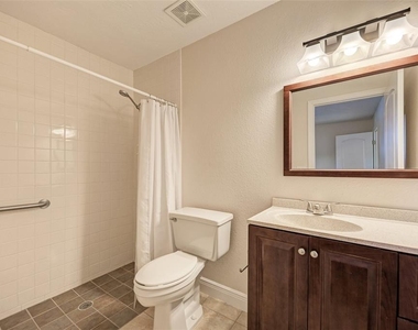 1330 Georgetowne Circle - Photo Thumbnail 29