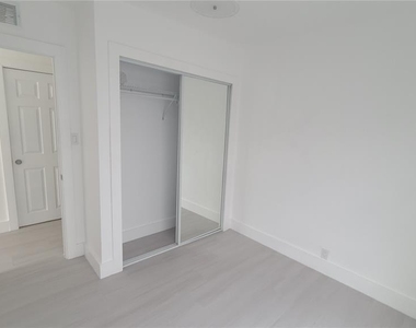 2519 W Walnut - Photo Thumbnail 7