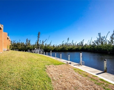 1358 Rock Dove Court - Photo Thumbnail 5