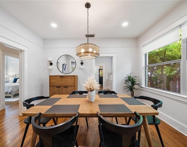 320 Ohio Place - Photo Thumbnail 9